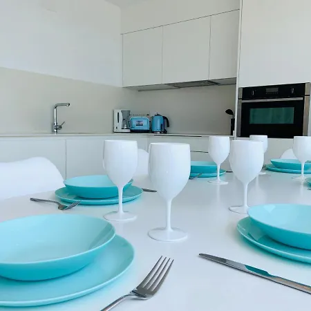 Seafront New Boutique リョレート・デ・マル