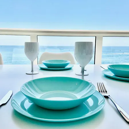 Seafront New Boutique Льорет-де-Мар