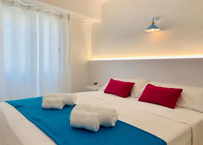 Seafront New Boutique *