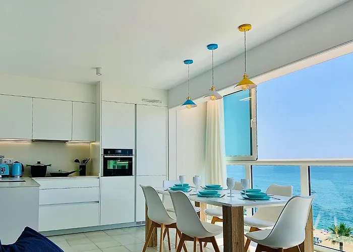 Seafront New Boutique * Lloret de Mar