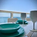 Daire Seafront New Boutique Lloret de Mar